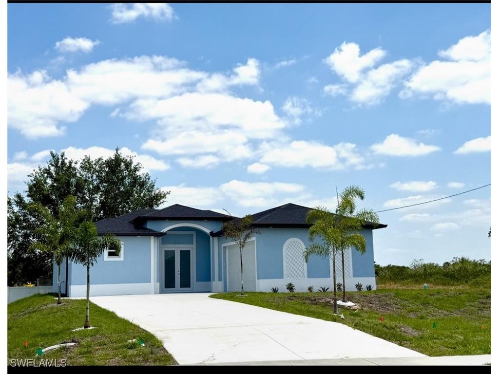 900 Sunniland Boulevard W Lehigh Acres FL 33971 225011490 image1
