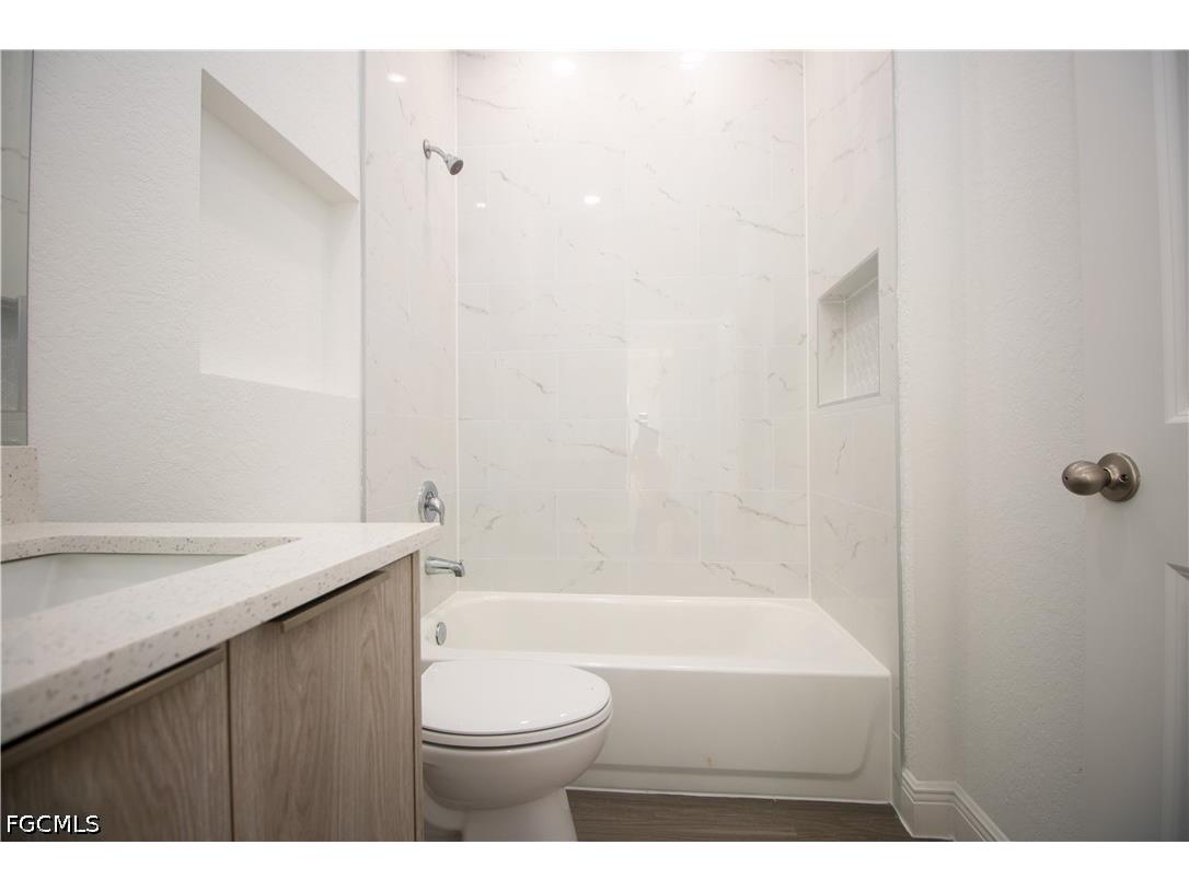 9004 W Justice Circle Labelle FL 33935 2026018980 image30