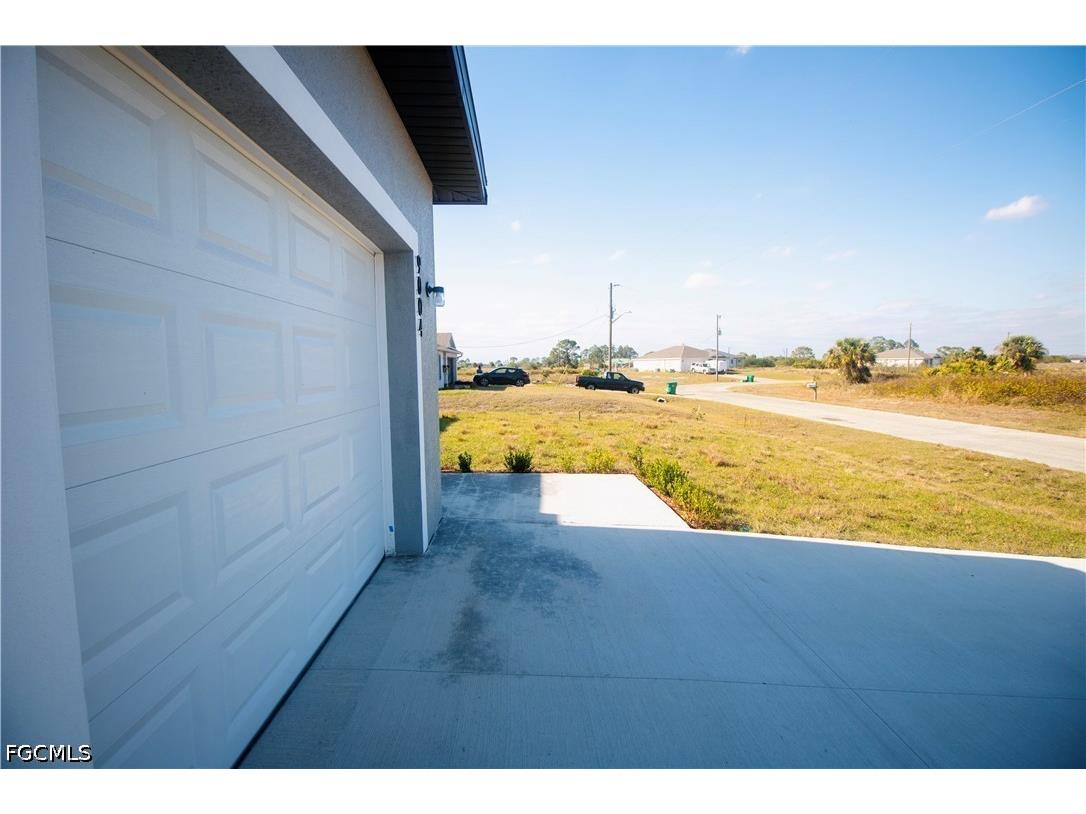 9004 W Justice Circle Labelle FL 33935 2026018980 image38
