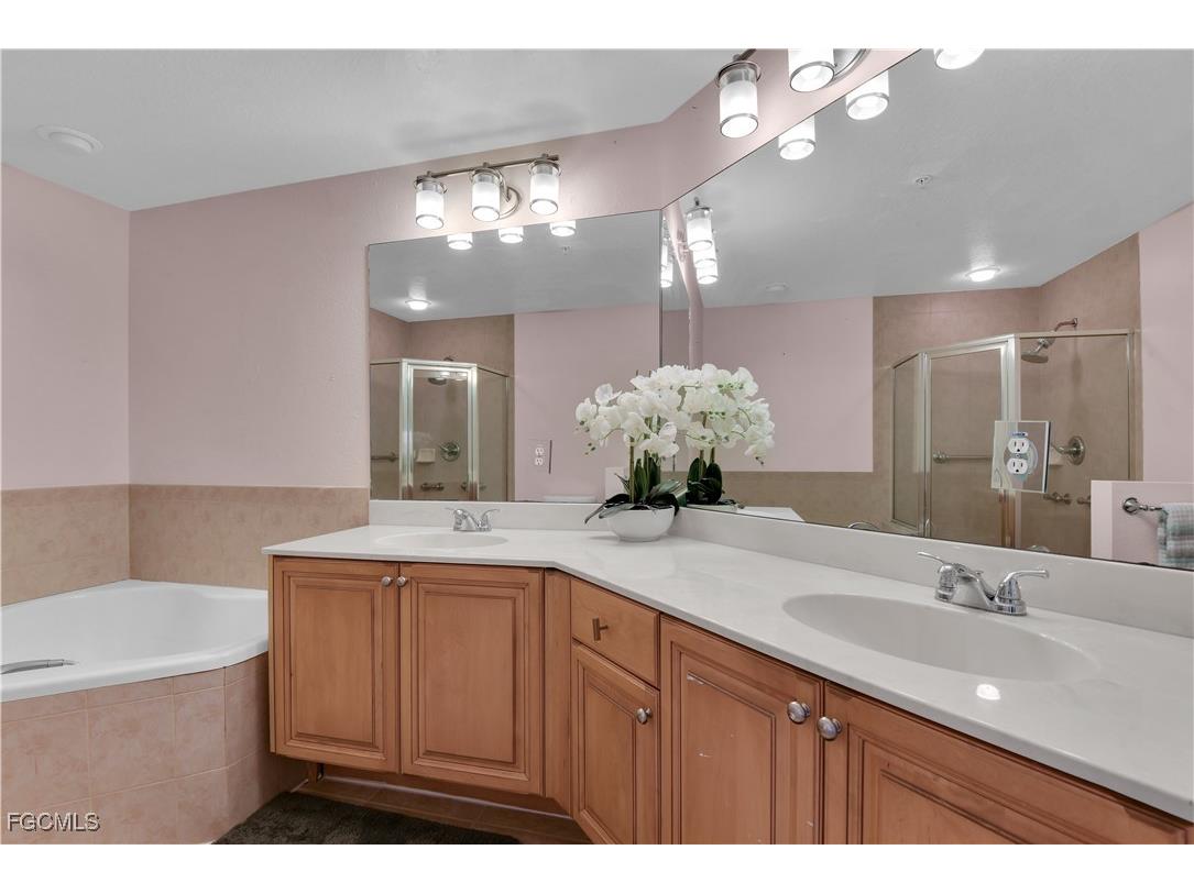 9005 Colby Drive #1907 Fort Myers FL 33919 2025002574 image12