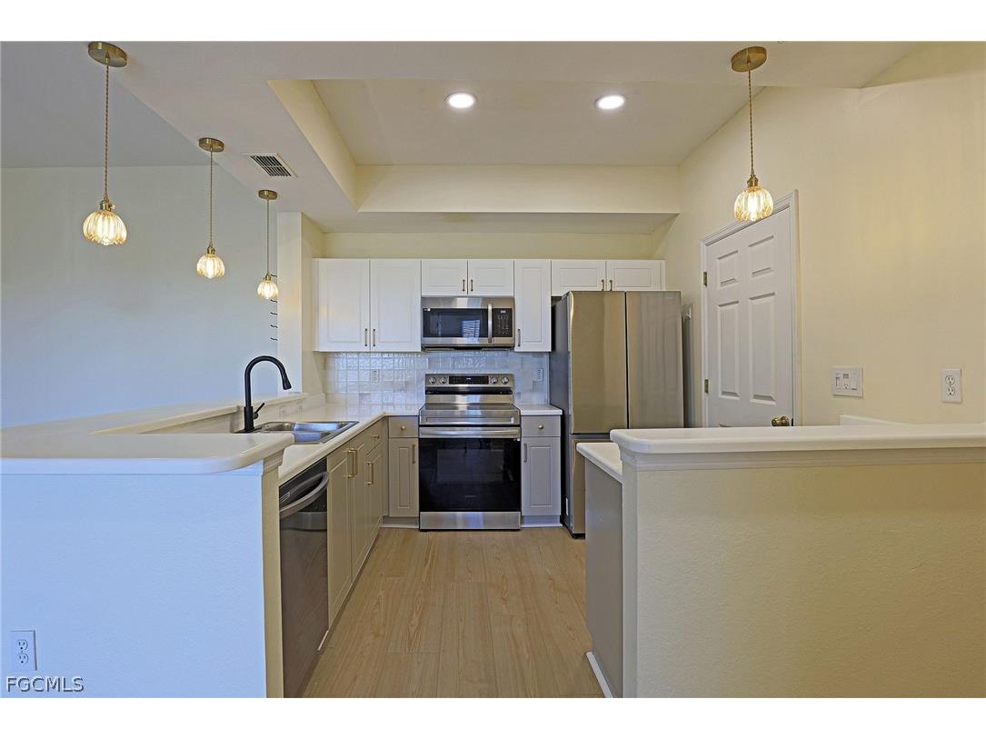 9005 Colby Drive #1919 Fort Myers FL 33919 2026007629 image4