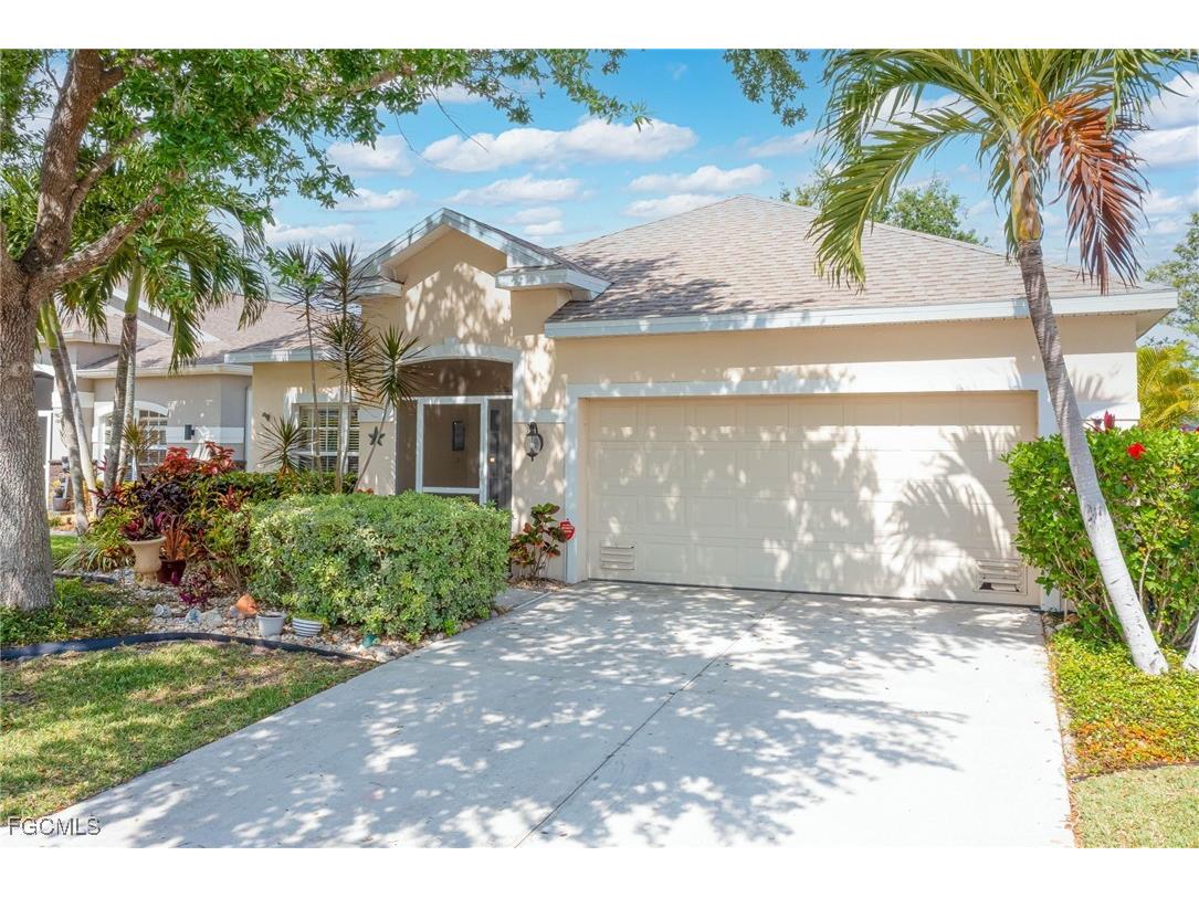 9005 Falcon Pointe Loop Fort Myers FL 33912 2025007311 image2
