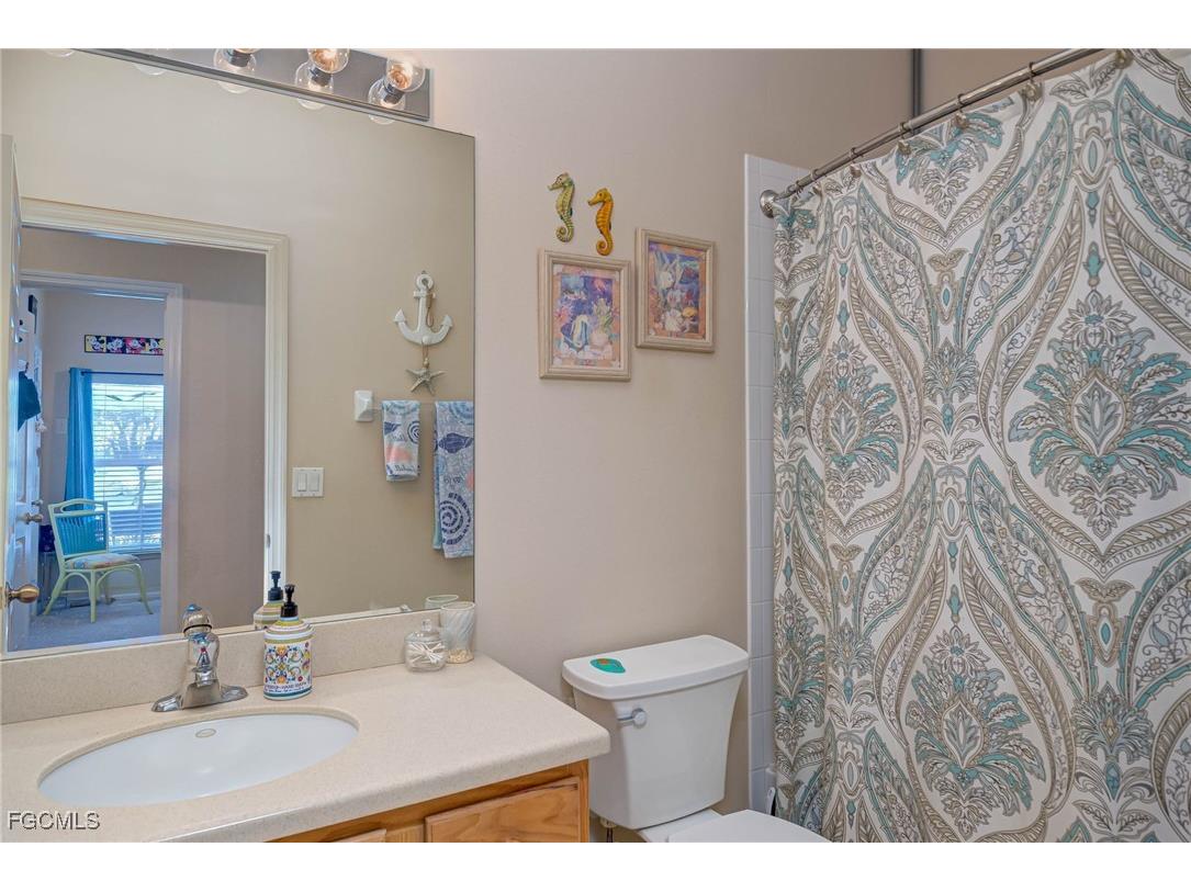 9005 Falcon Pointe Loop Fort Myers FL 33912 2025007311 image22
