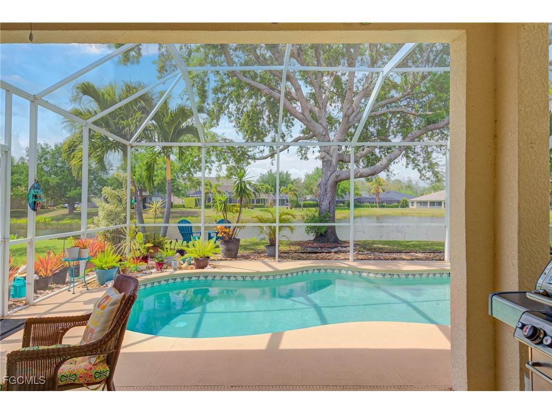9005 Falcon Pointe Loop Fort Myers FL 33912 2025007311 image24