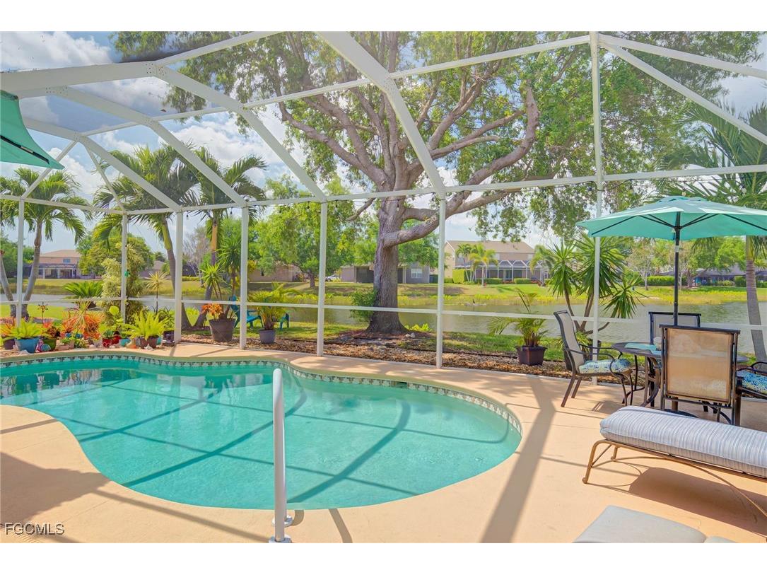 9005 Falcon Pointe Loop Fort Myers FL 33912 2025007311 image25