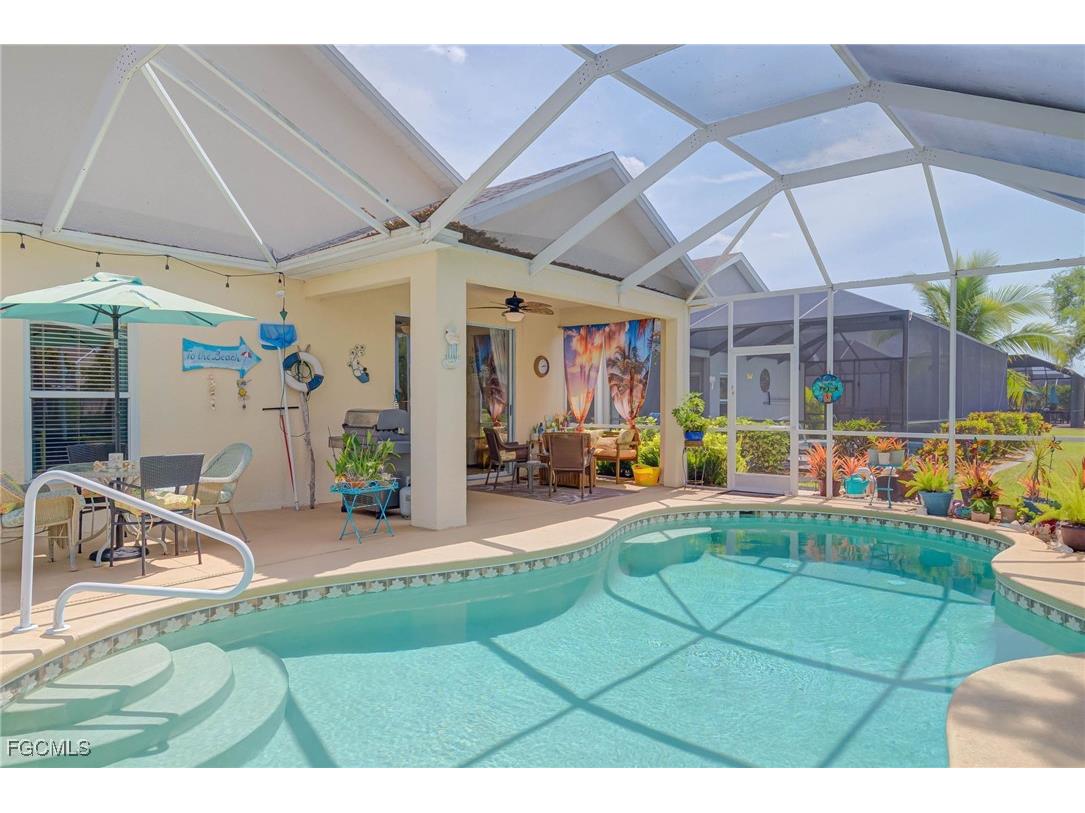 9005 Falcon Pointe Loop Fort Myers FL 33912 2025007311 image27