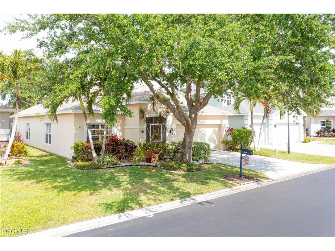 9005 Falcon Pointe Loop Fort Myers FL 33912 2025007311 image3