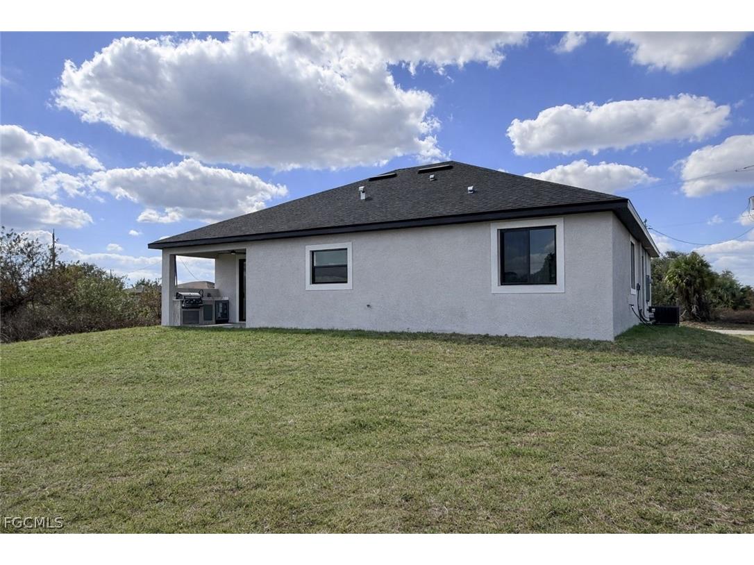 9005 Penny Circle Labelle FL 33935 2026009461 image4