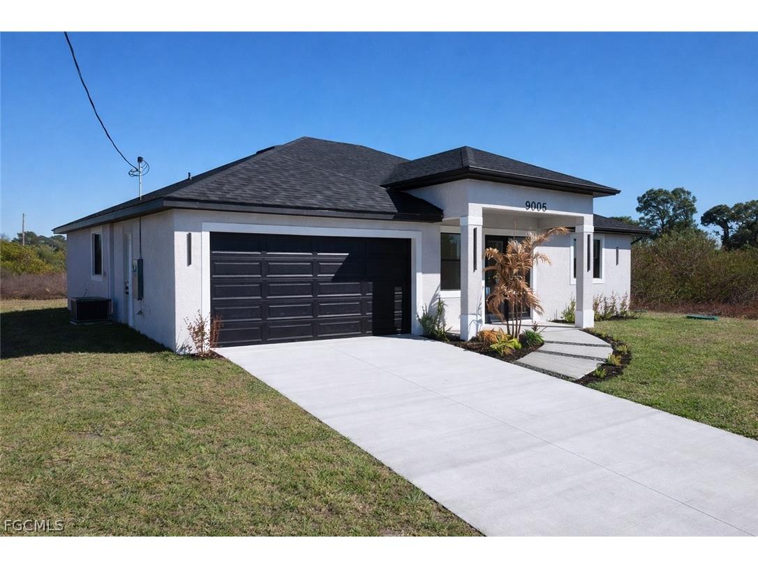 9005 Penny Circle Labelle FL 33935 2026009461 image5