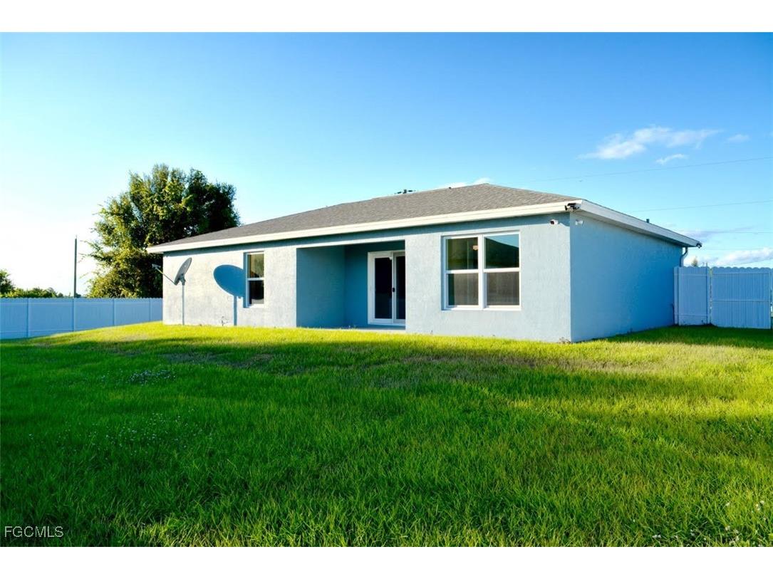 9006 Bamboo Circle Labelle FL 33935 2025015373 image27