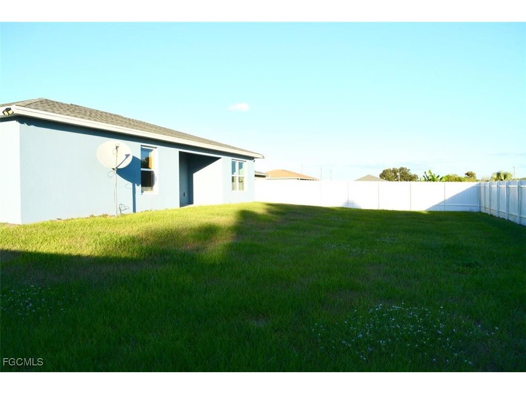 9006 Bamboo Circle Labelle FL 33935 2025015373 image28