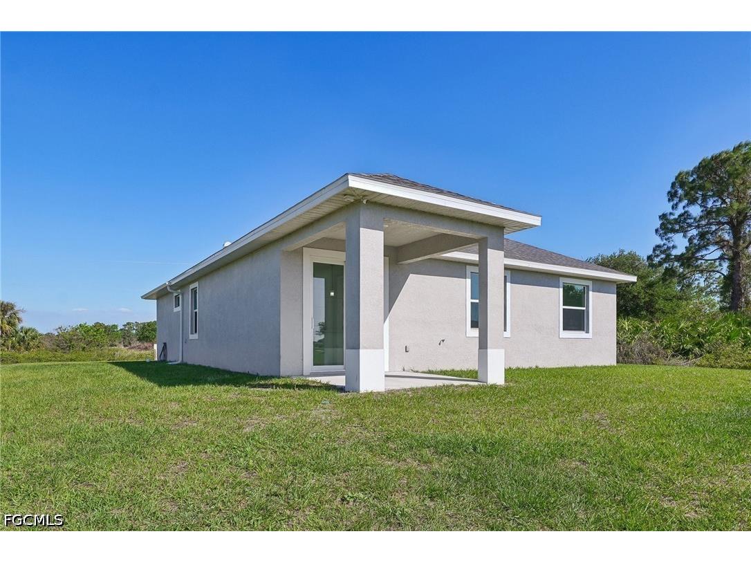 9006 S Castle Circle Labelle FL 33935 2026025998 image27