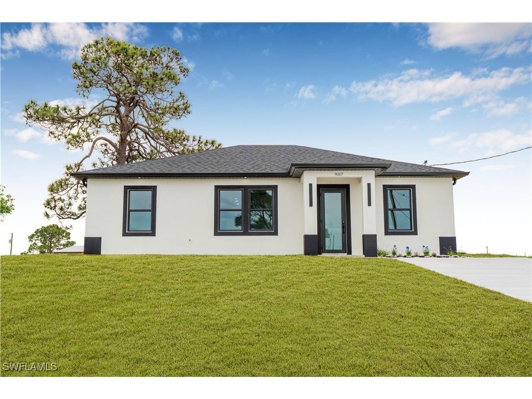 9007 E Crow Circle Labelle FL 33935 225033079 image1