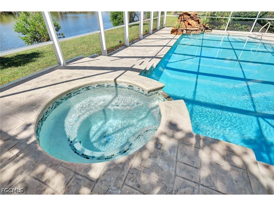 9007 Mockingbird Drive Sanibel FL 33957 2026022970 image11