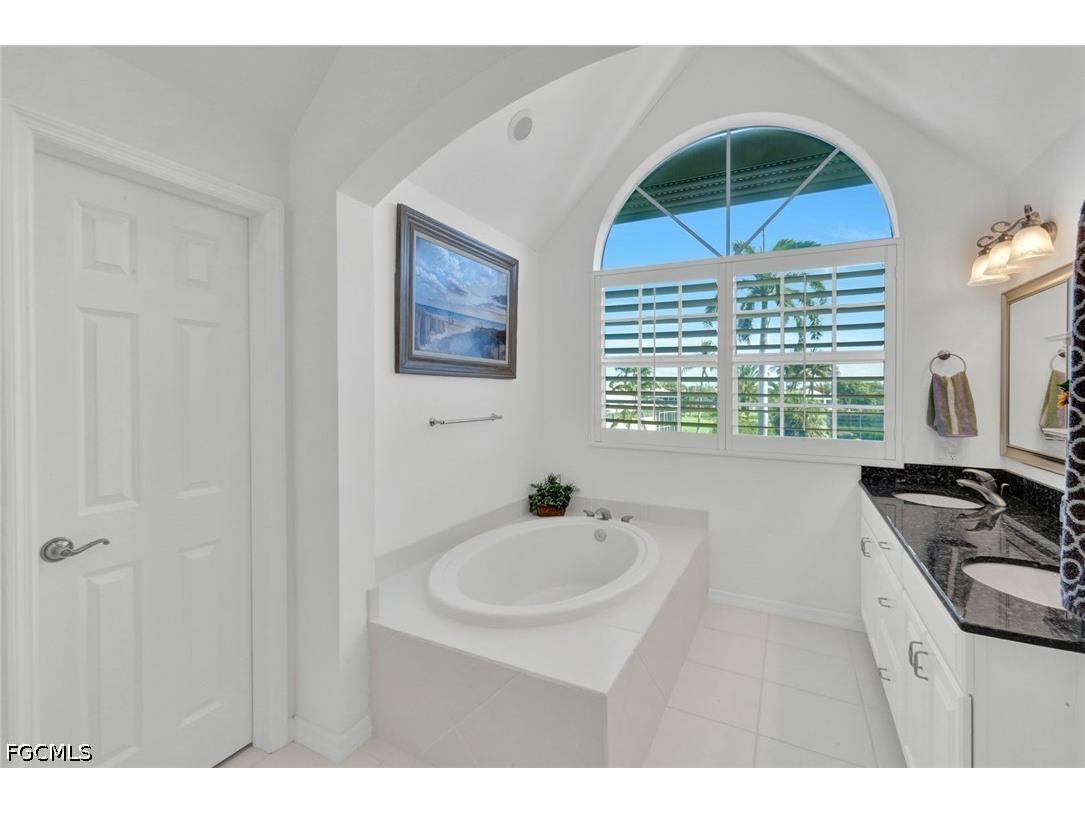 9007 Mockingbird Drive Sanibel FL 33957 2026022970 image36