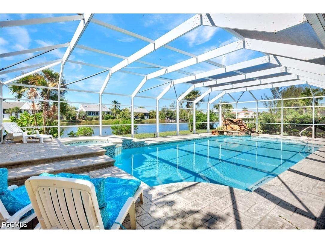 9007 Mockingbird Drive Sanibel FL 33957 2026022970 image6