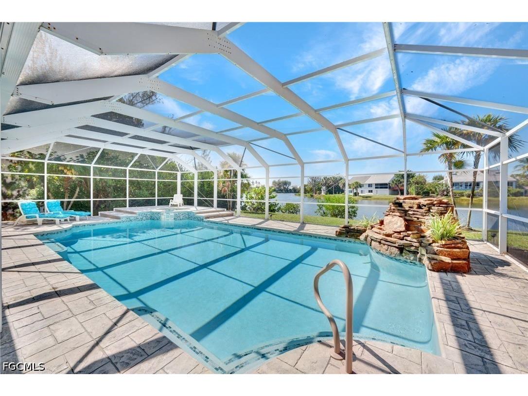 9007 Mockingbird Drive Sanibel FL 33957 2026022970 image8
