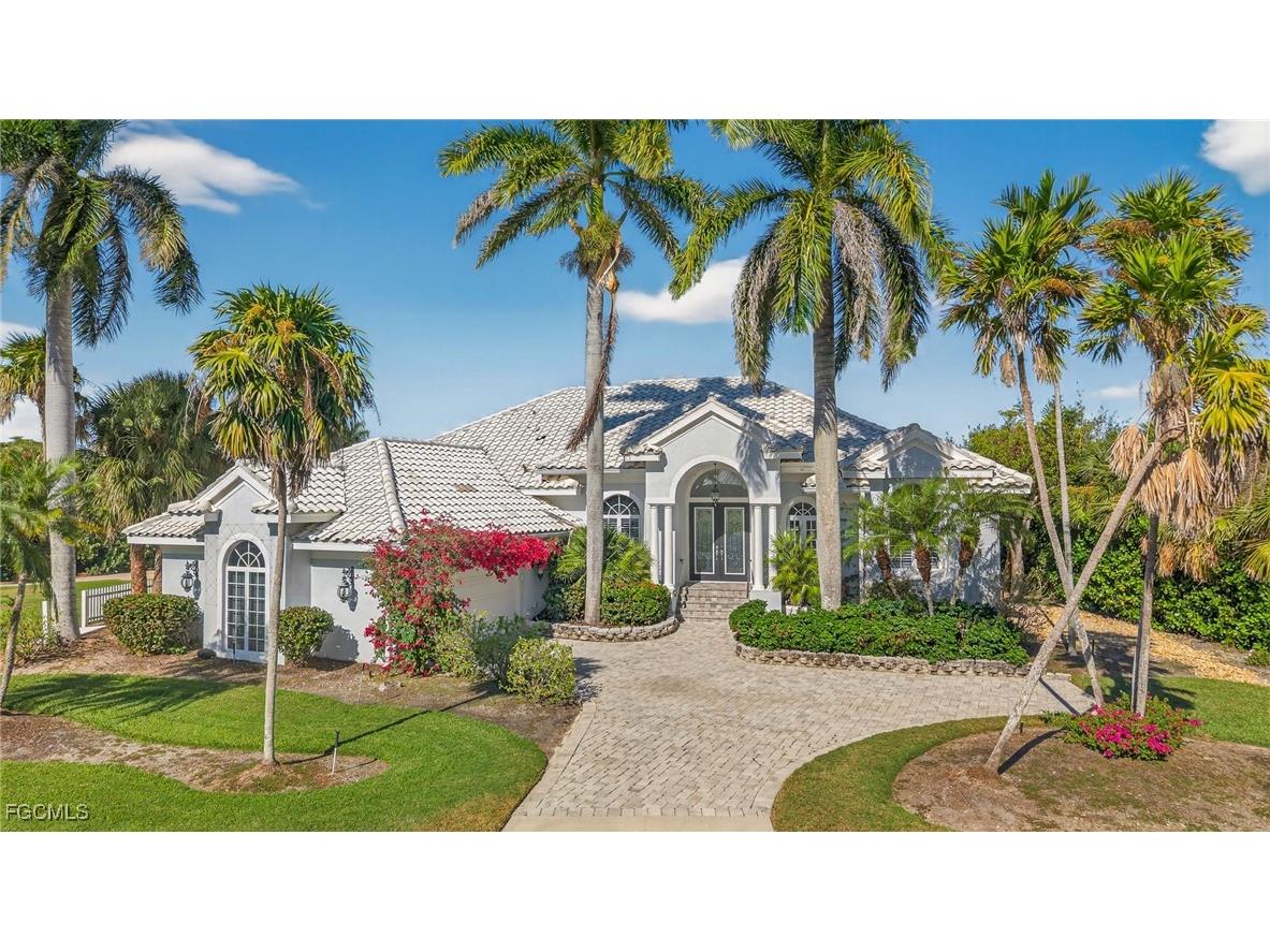 9008 Mockingbird Drive Sanibel FL 33957 2025026436 image1