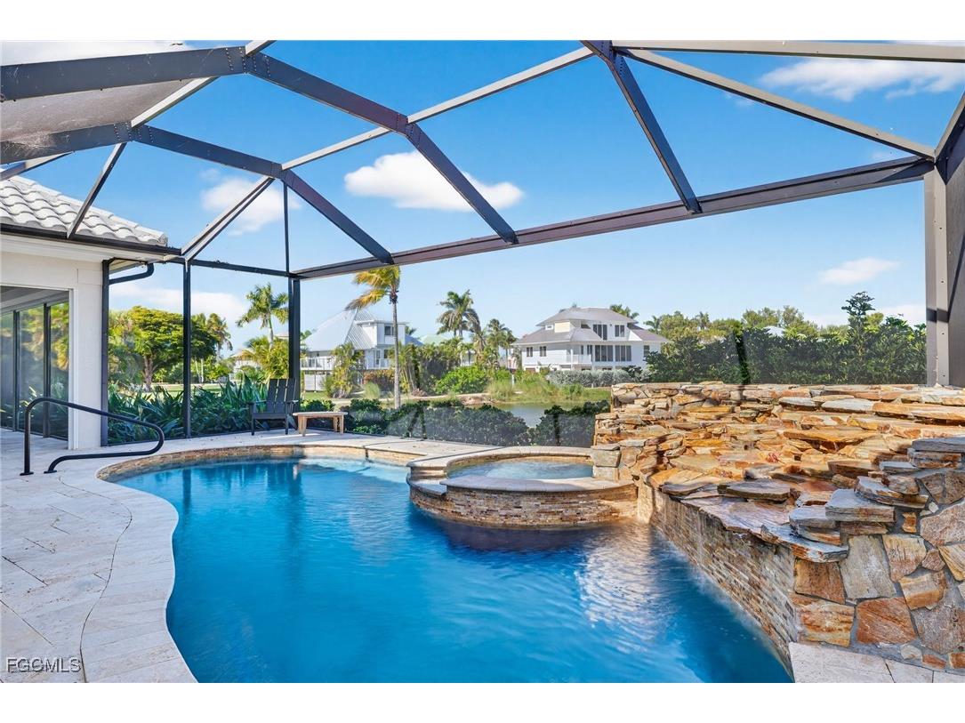 9008 Mockingbird Drive Sanibel FL 33957 2025026436 image28
