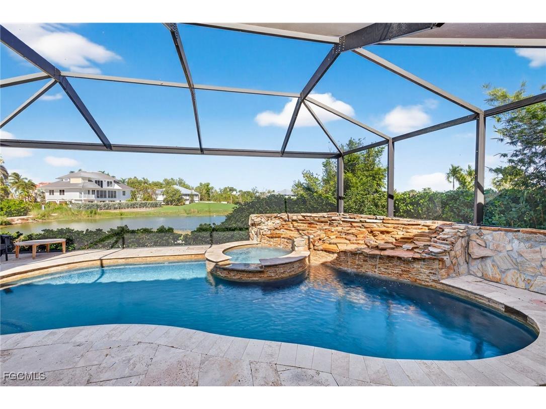9008 Mockingbird Drive Sanibel FL 33957 2025026436 image29
