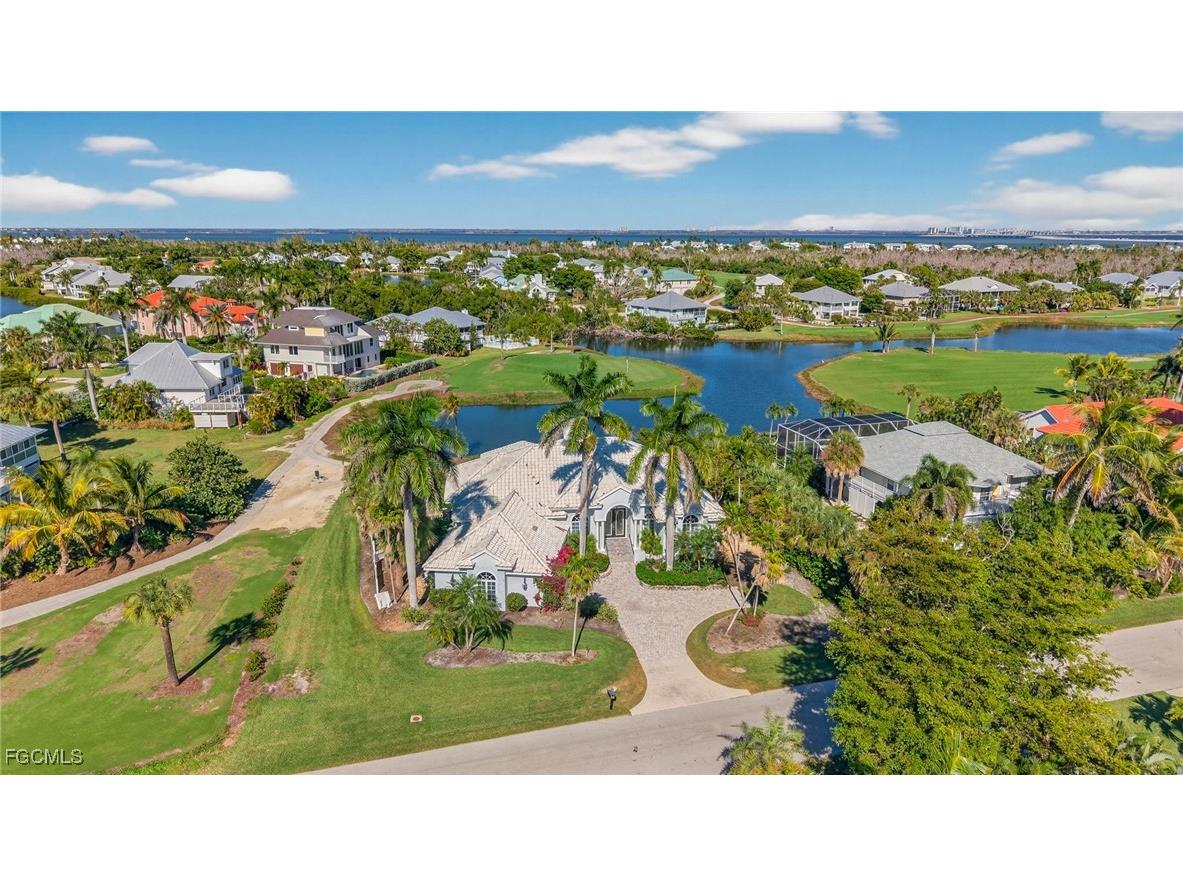 9008 Mockingbird Drive Sanibel FL 33957 2025026436 image3