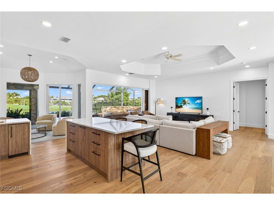 9008 Mockingbird Drive Sanibel FL 33957 2025026436 image7