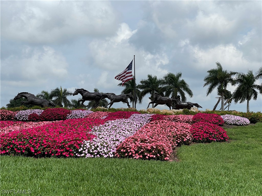 9009 Michael Circle #1-110 Naples FL 34113 224023050 image1