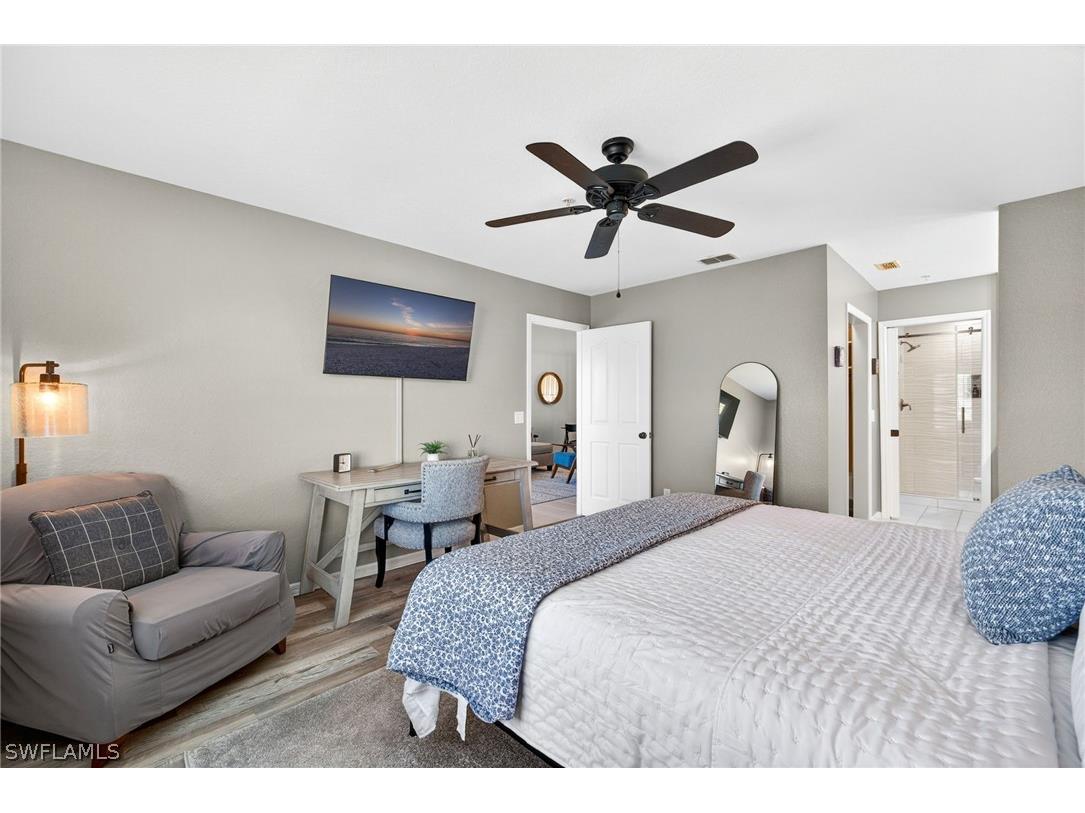 9009 Michael Circle #4 Naples FL 34113 226009540 image17