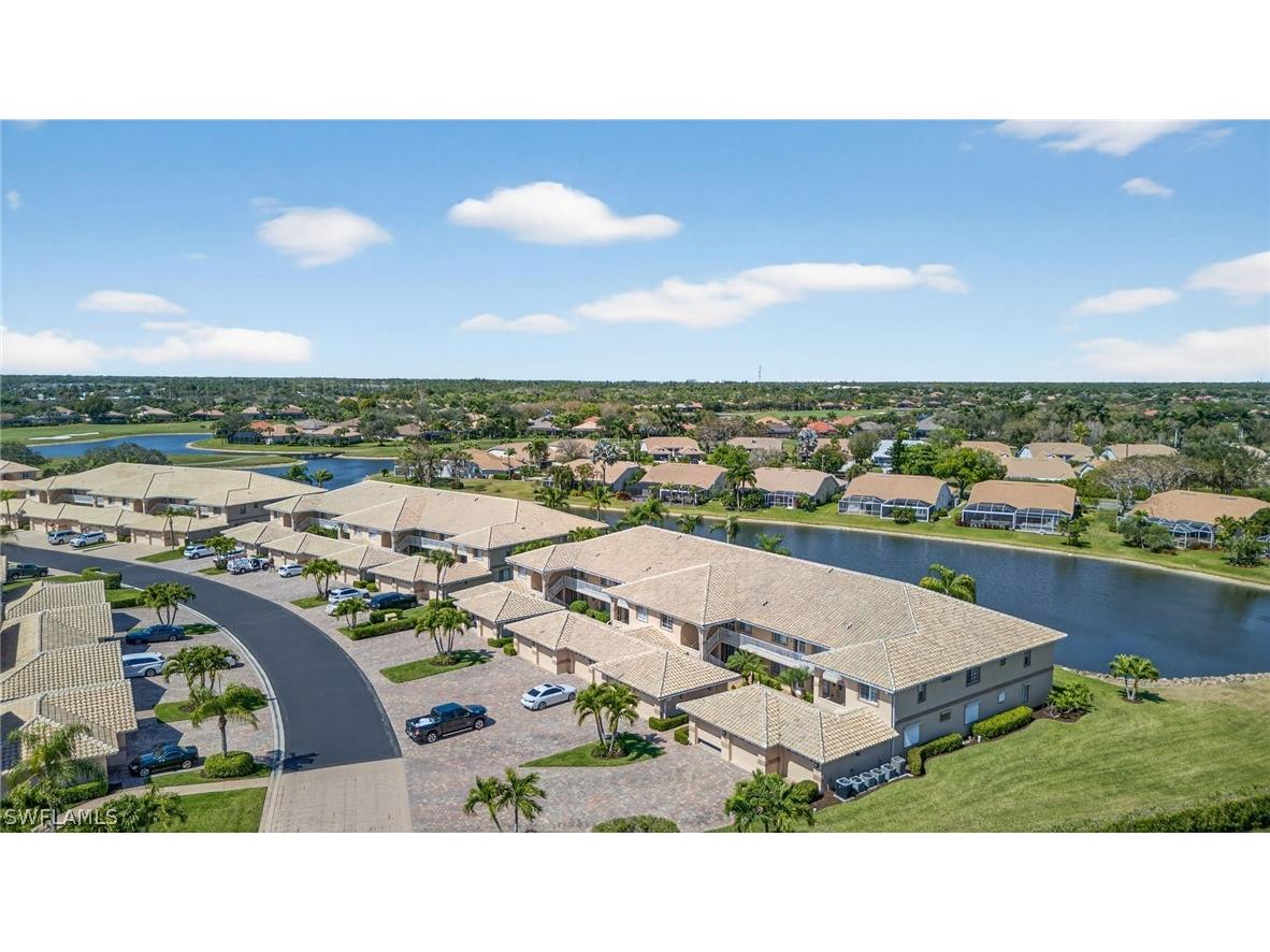 9009 Michael Circle #4 Naples FL 34113 226009540 image32