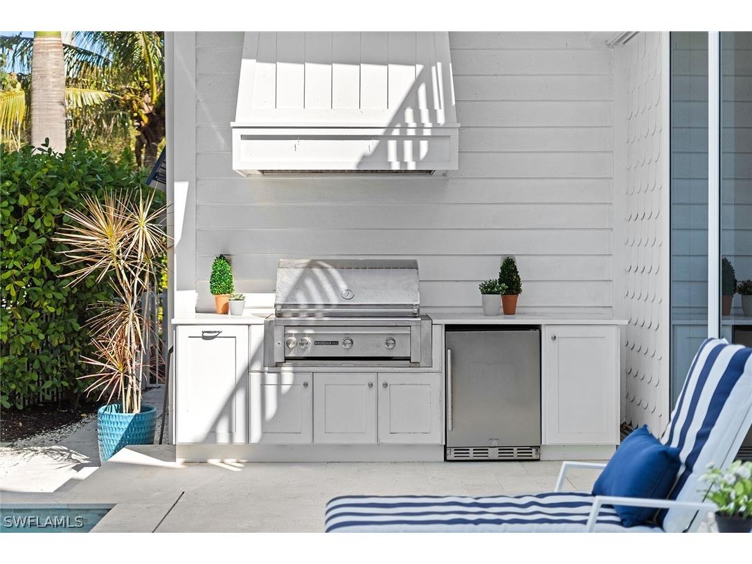 901 10th Avenue S Naples FL 34102 226009201 image33