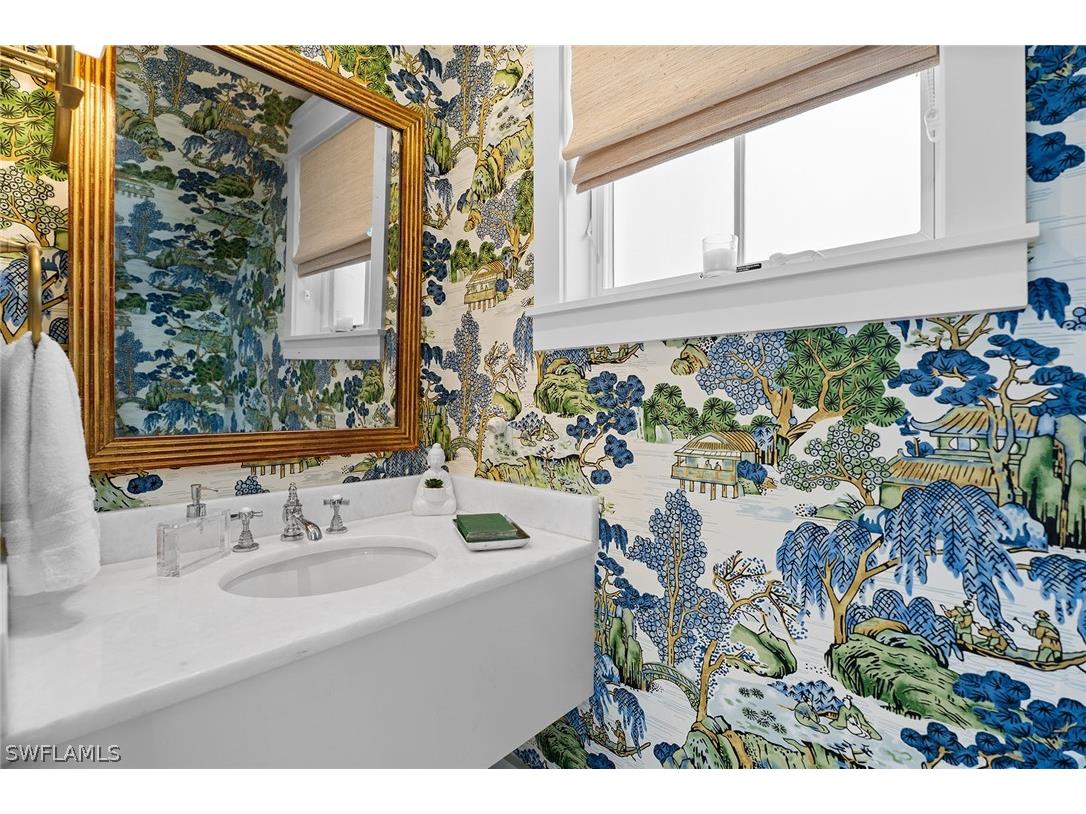 901 10th Avenue S Naples FL 34102 226009201 image35