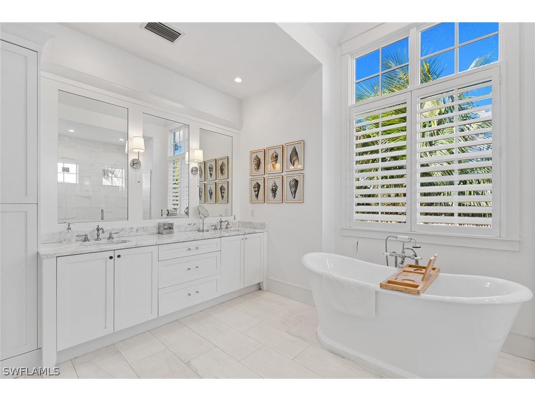 901 10th Avenue S Naples FL 34102 226009201 image38