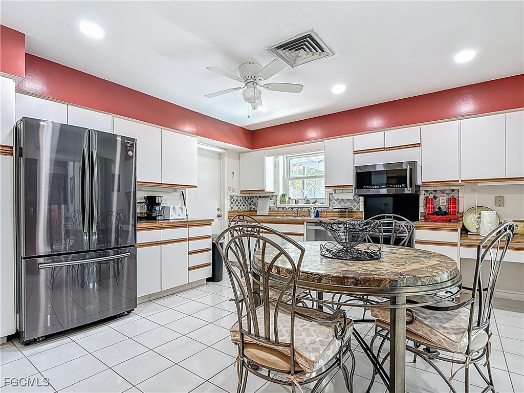 901 Arawak Avenue Marco Island FL 34145 2025004172 image11