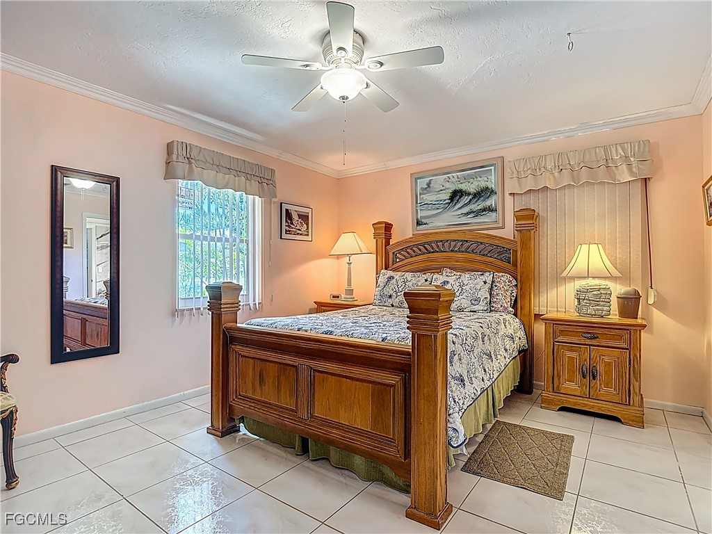 901 Arawak Avenue Marco Island FL 34145 2025004172 image18