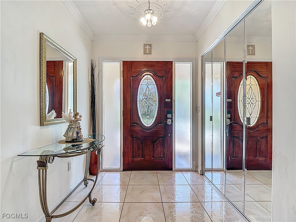 901 Arawak Avenue Marco Island FL 34145 2025004172 image6