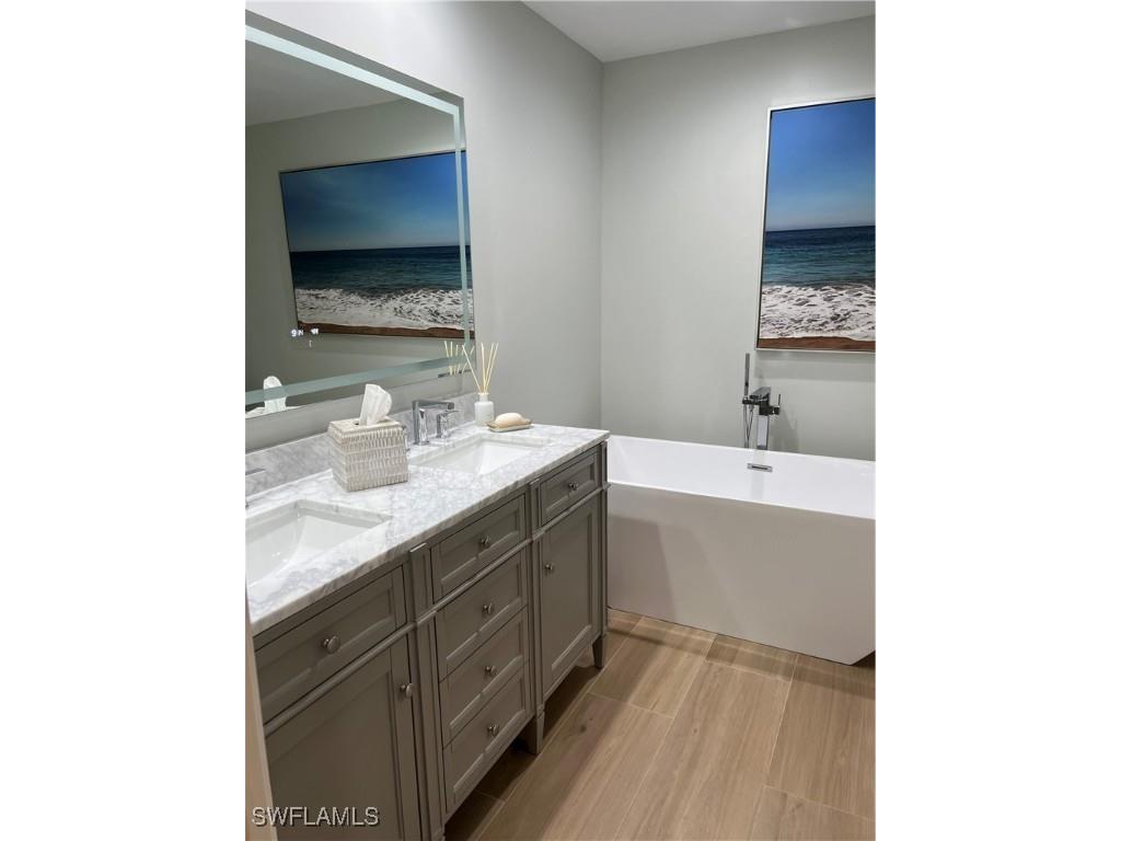 901 Egrets Run #4-102 Naples FL 34108 225075889 image20