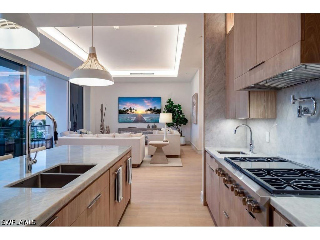 901 Gulf Shore Boulevard N #C-304 Naples FL 34102 226017527 image13