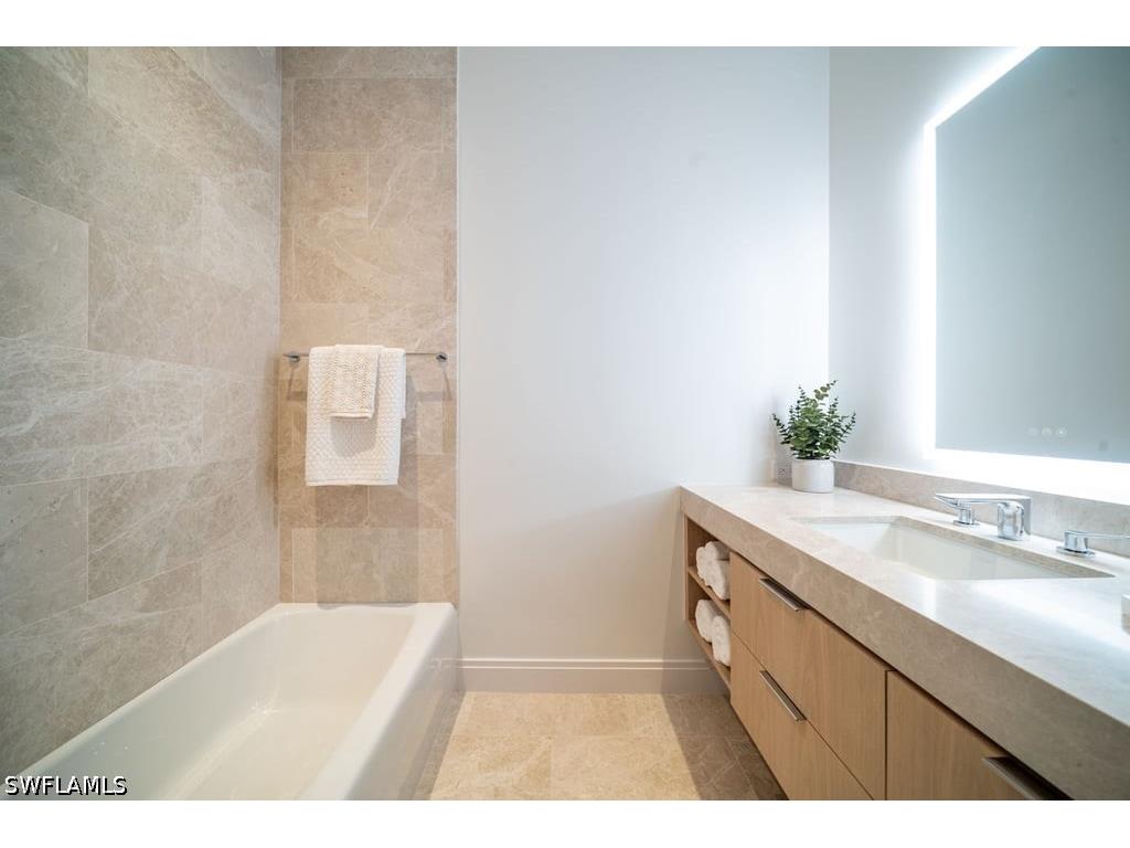 901 Gulf Shore Boulevard N #C-304 Naples FL 34102 226017527 image31