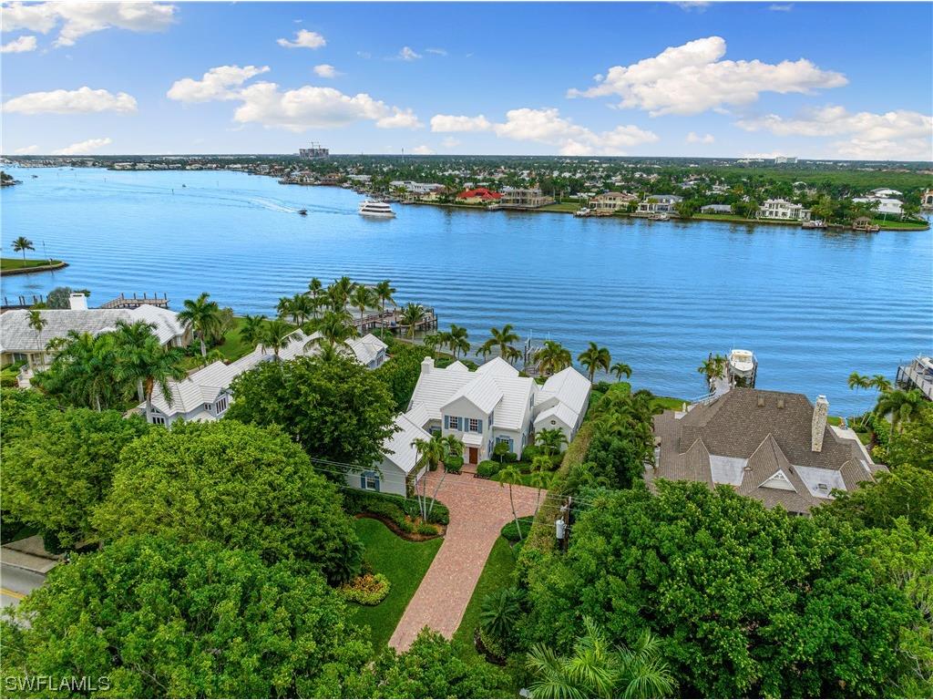 901 Galleon Drive Naples FL 34102 224006321 image1