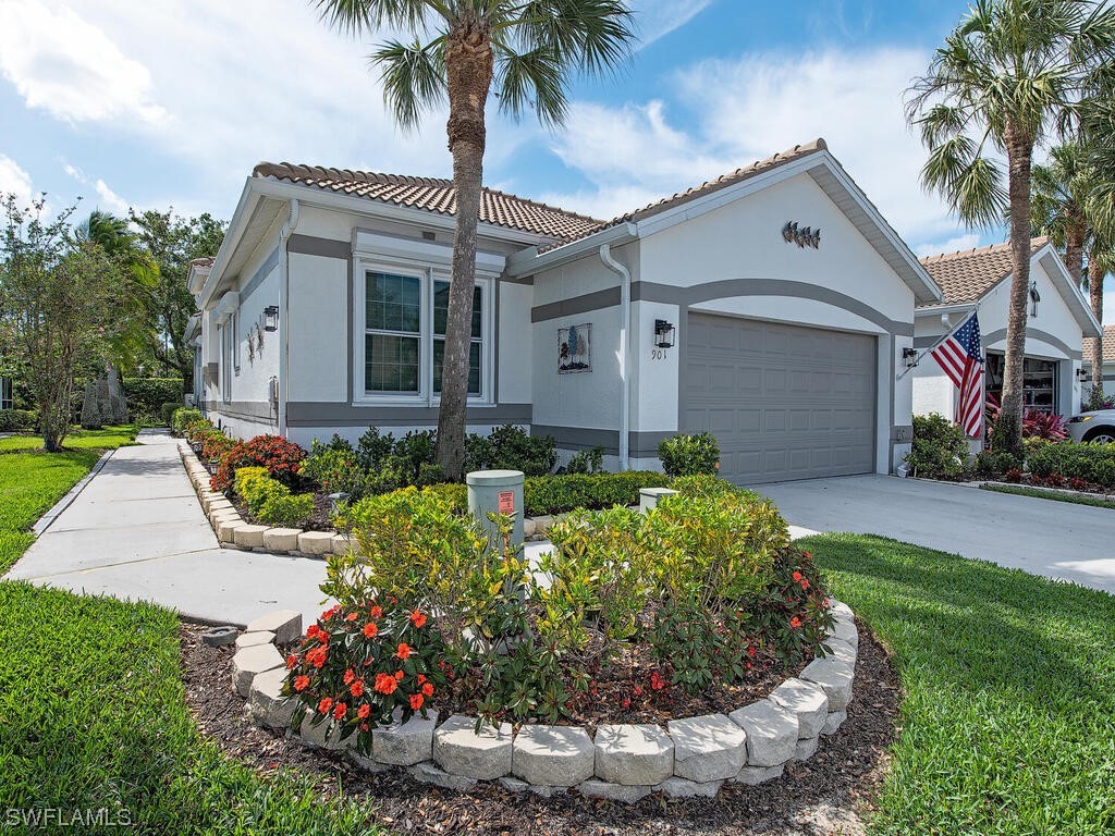 901 Marblehead Drive #B-1 Naples FL 34104 223020513 image1