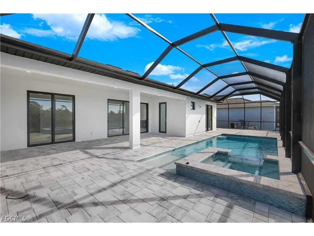 901 NW 19th Terrace Matlacha FL 33993 2026007732 image14