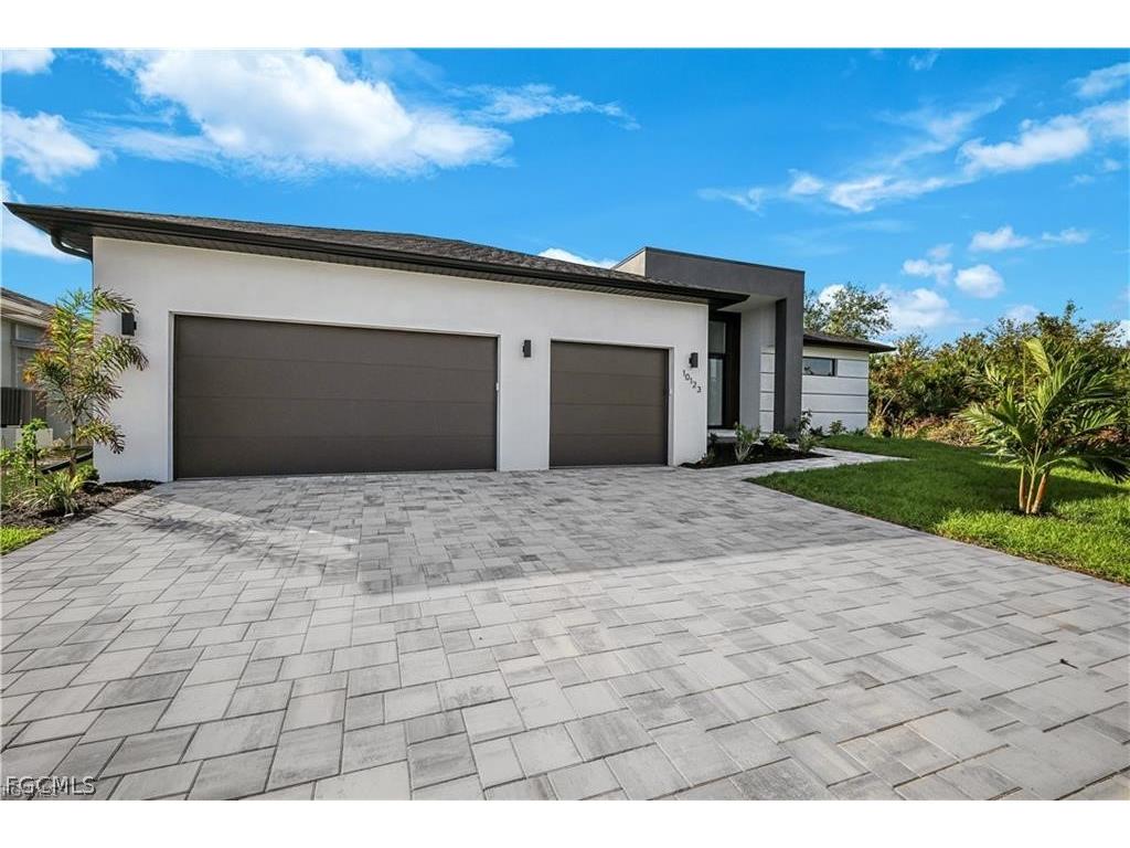 901 NW 19th Terrace Matlacha FL 33993 2026007732 image2