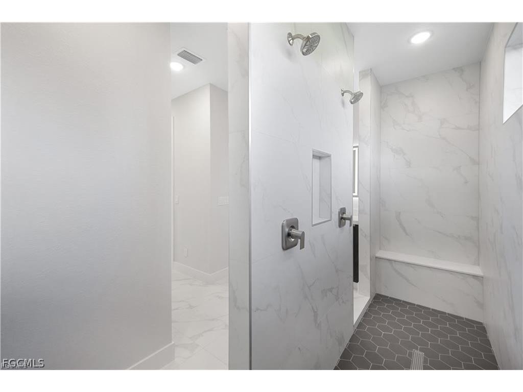 901 NW 19th Terrace Matlacha FL 33993 2026007732 image7