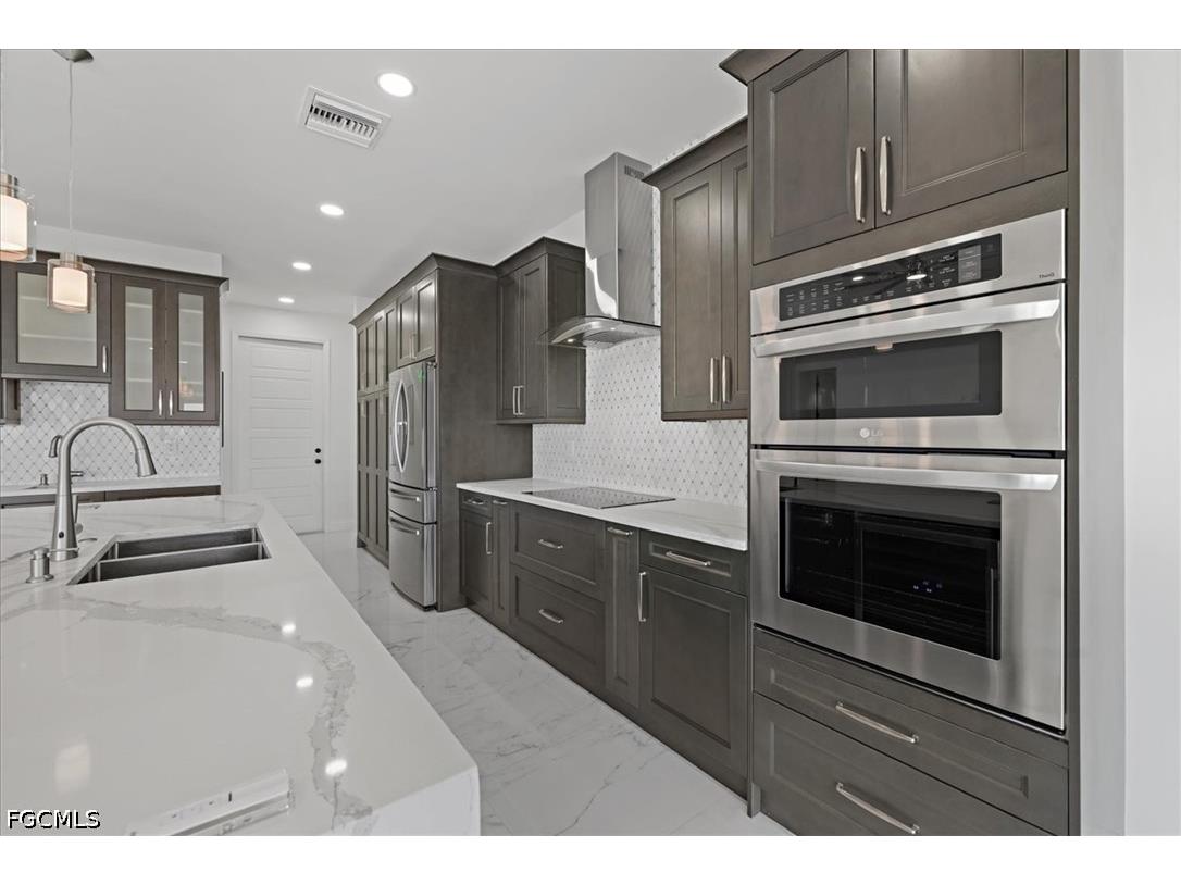 901 NW 33rd Place Cape Coral FL 33993 2026024780 image15
