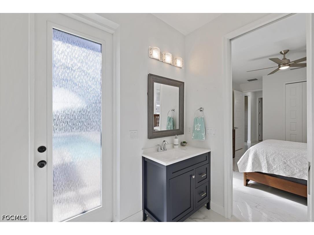 901 NW 33rd Place Cape Coral FL 33993 2026024780 image28