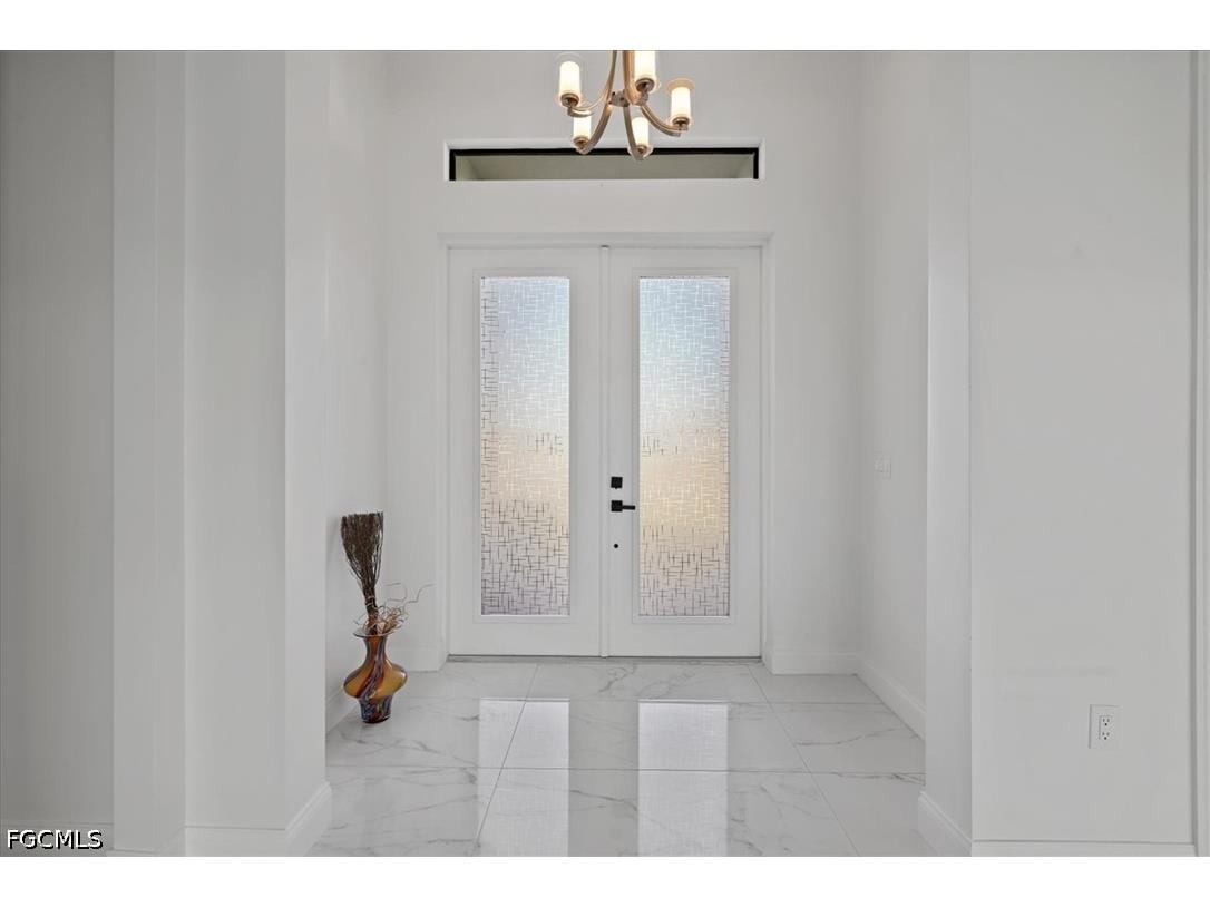 901 NW 33rd Place Cape Coral FL 33993 2026024780 image4