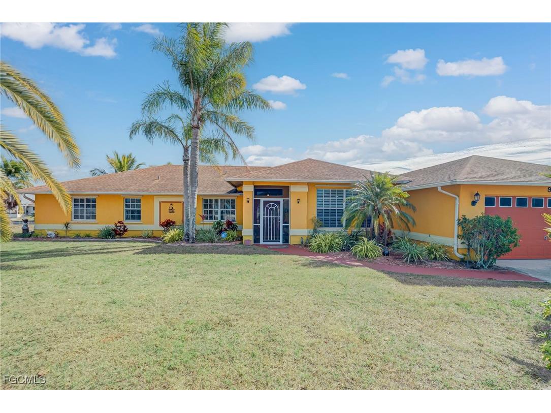 901 NW 3rd Place Cape Coral FL 33993 2026006076 image1