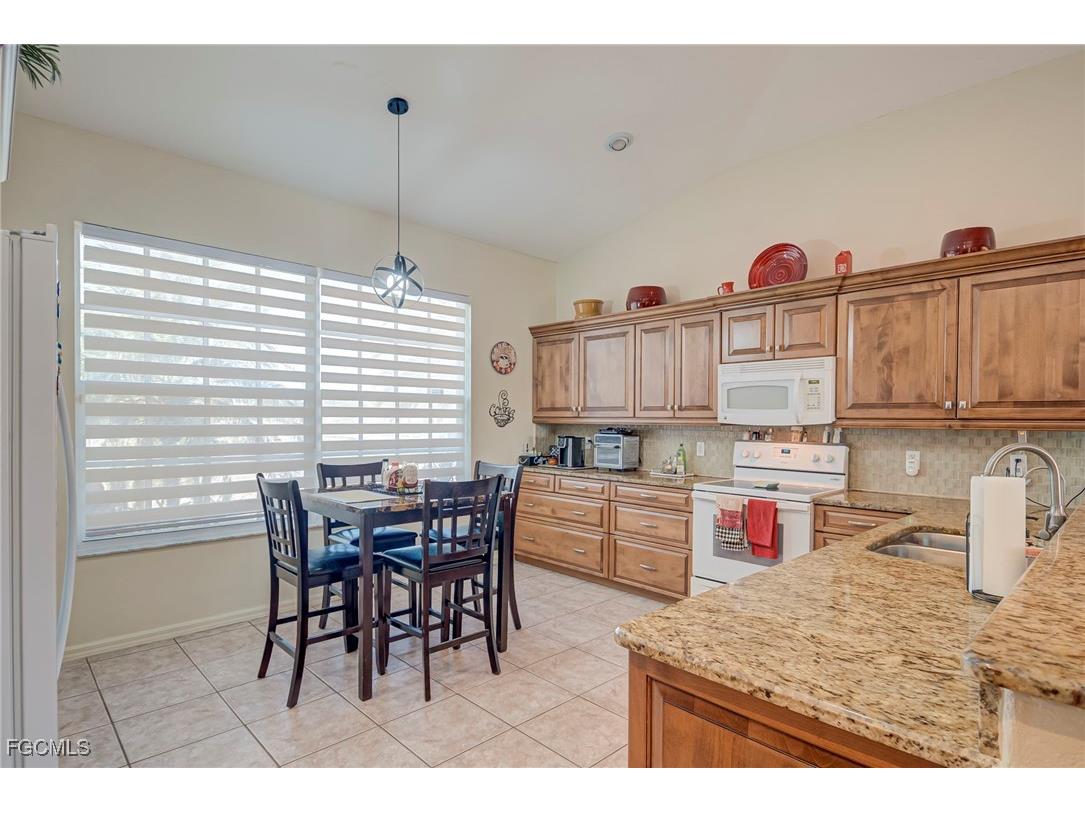 901 NW 3rd Place Cape Coral FL 33993 2026006076 image4