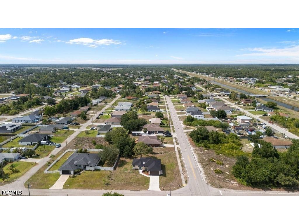 901 Sara Avenue N Lehigh Acres FL 33971 2026002991 image11