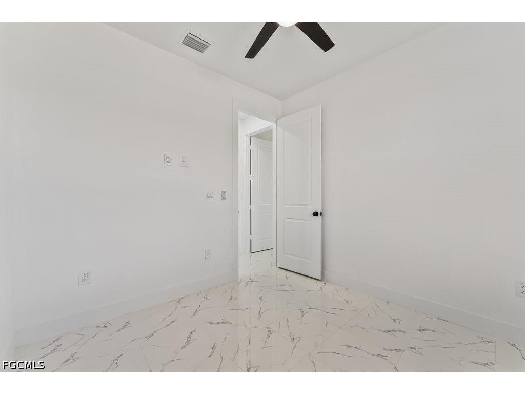 901 Sara Avenue N Lehigh Acres FL 33971 2026002991 image32